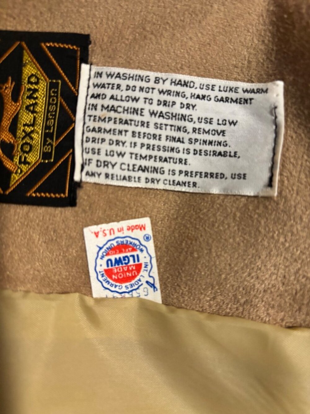 Foxland By Lanson Tan Wrap Trench Coat Belted Made In USA Union Label Vintage M - Picture 7 of 13